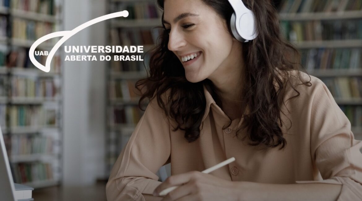 Curso gratuito de Inteligência Artificial para Educadores – CAPES e UFRN 2025 Título: